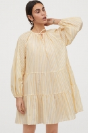 Kleid mit Puffärmeln CHF 12.95