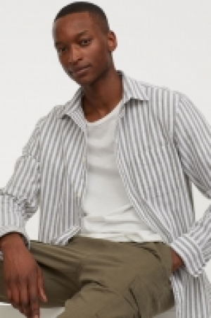 Hemd aus Leinenmix Regular Fit CHF 17.95