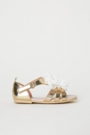 Sandalen mit Applikation CHF 9.95