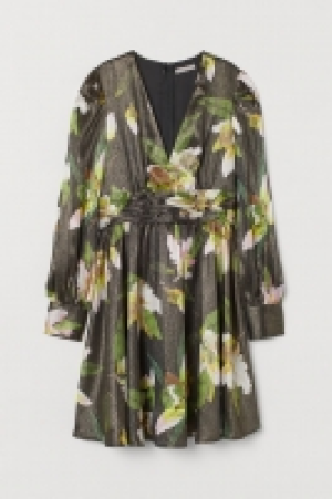 V-Kleid mit Puffärmeln CHF 33.95
