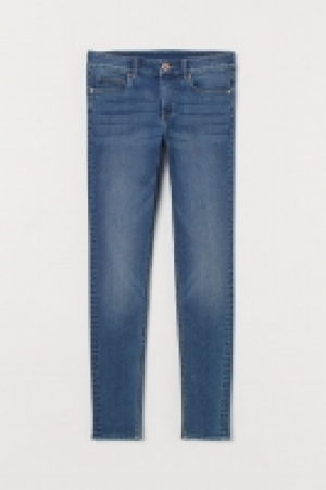 Super Skinny Regular Jeans CHF 17.95