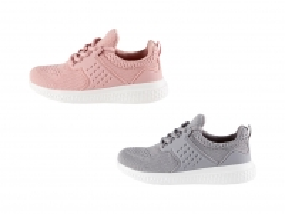 Sport- und Freizeitschuhe CHF 12.99