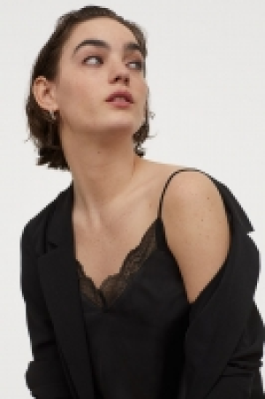 Satintop mit Spitze CHF 12.95
