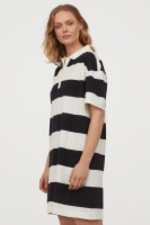 Kleid aus Baumwollpikee CHF 10.95
