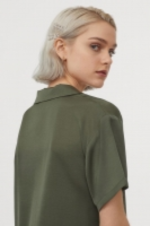 Kurzes Blusenkleid CHF 8.95
