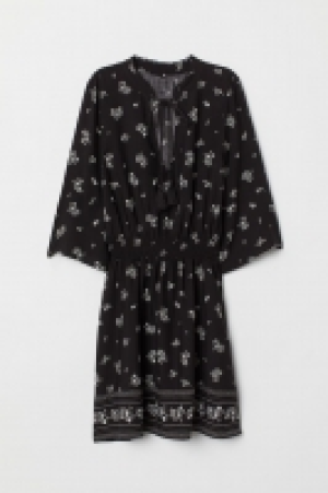 Kurzes Kleid CHF 26.95