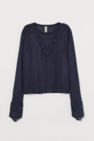 Feinstrickpullover mit Spitze CHF 20.95