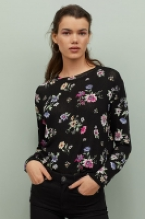 Gemusterter Pullover CHF 8.95