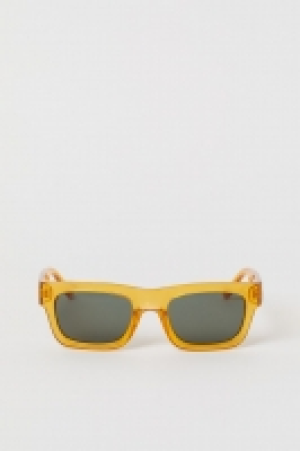 Rechteckige Sonnenbrille CHF 8.95