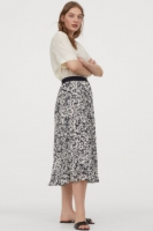 Plisseejupe aus Chiffon CHF 13.95