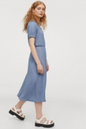 Durchgeknöpftes Kleid CHF 12.95