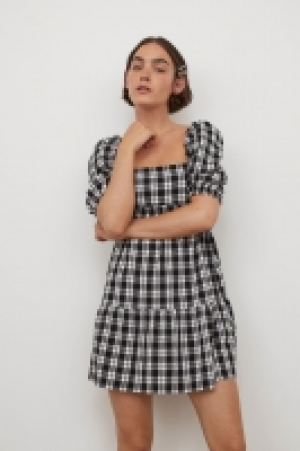 Kleid aus Seersucker CHF 12.95