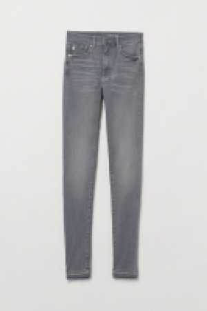 Shaping Skinny High Jeans CHF 41.95
