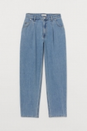 Tapered High Jeans CHF 29.95