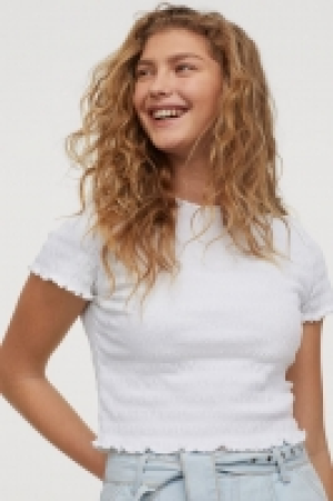 Kurzes T-Shirt CHF 10.46