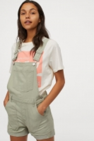Latzshorts aus Twill CHF 23.95