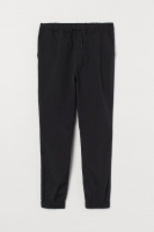 Glänzende Joggers CHF 16.95