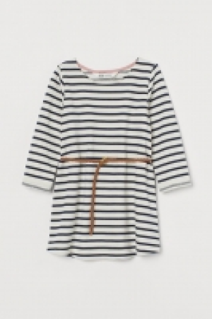 Sweatkleid mit Gürtel CHF 7.95