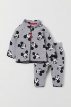 Fleecejacke und Hose CHF 13.45