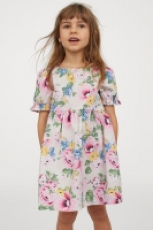 Kleid mit Puffärmeln CHF 10.95