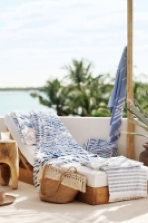 HM  Strandhandtuch mit Batikmuster