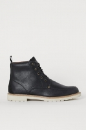 Schnürstiefel CHF 41.95