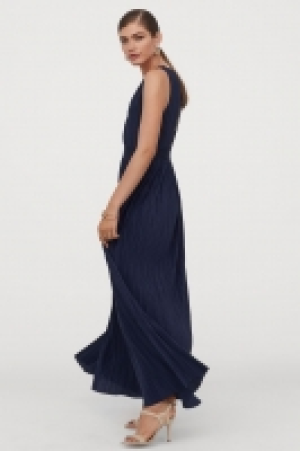 Langes plissiertes Kleid CHF 32.95