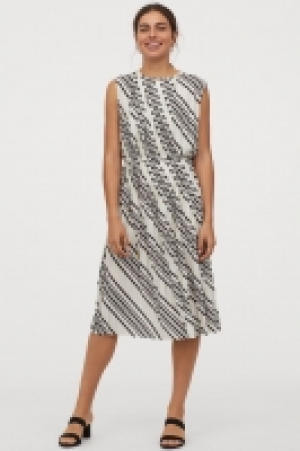 Plisseekleid CHF 18.95