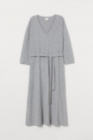 Geripptes Jerseykleid CHF 12.95