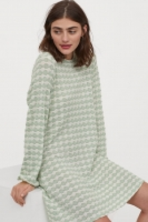 Kleid in Strukturstrick CHF 19.95