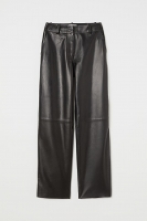 Weite Lederhose CHF 179.40