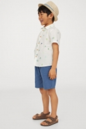 Shorts aus Strukturstoff CHF 4.95