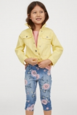 HM  Caprileggings aus Denim