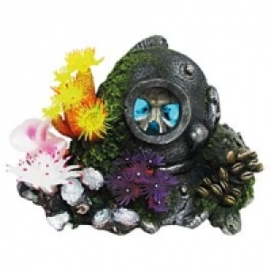 Nobby Aquariumdeko Helm mit Schädel & LED CHF 49.90