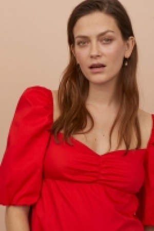 MAMA Bluse mit Puffärmeln CHF 9.95