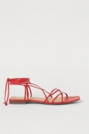 Ledersandalen CHF 22.95