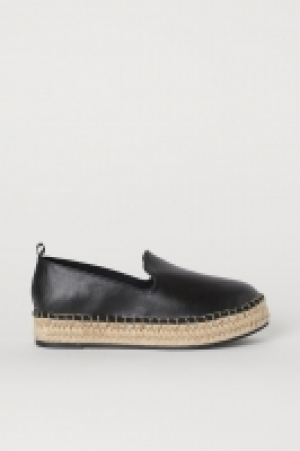 Espadrilles mit Plateau CHF 14.95