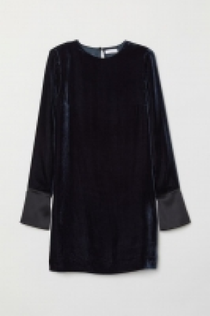 Samtkleid CHF 69.95