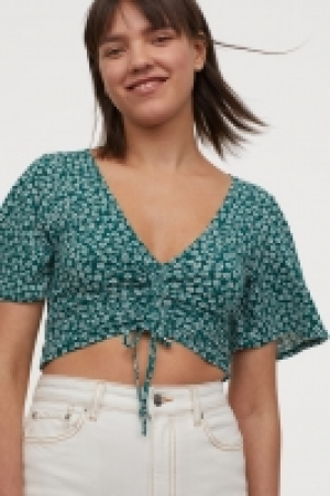 Shirt mit Tunnelzug CHF 13.95