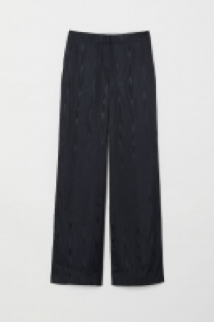 HM  Weite Hose aus Seidenmischung