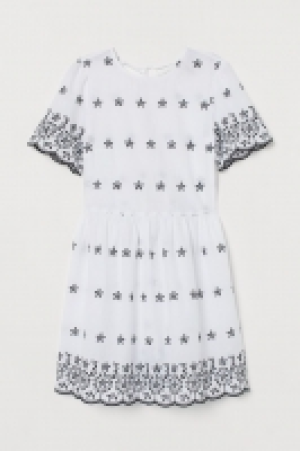 Kleid mit Broderie Anglaise CHF 26.97