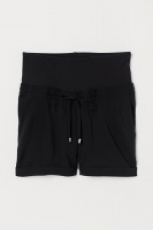 HM  MAMA Kurze Shorts