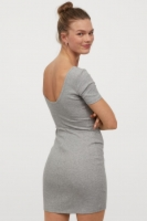 Geripptes Bodycon-Kleid CHF 10.46