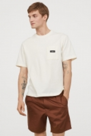 Baumwollshorts Slim Fit CHF 8.95