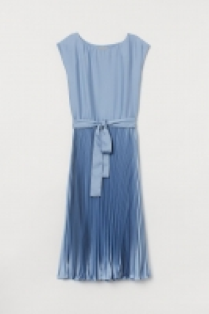 Plissiertes Kleid CHF 22.95