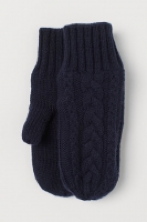 Zopfstrickfäustlinge CHF 5.95