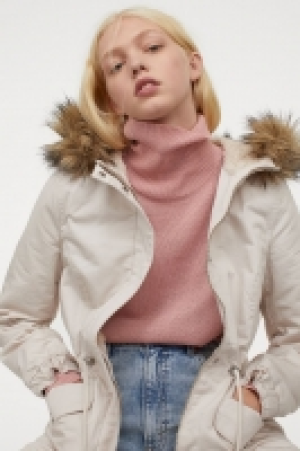 Parka mit Teddyfutter CHF 15.95