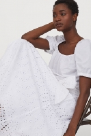 Jupe mit Broderie Anglaise CHF 34.95