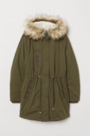Wattierter Parka mit Kapuze CHF 69.95