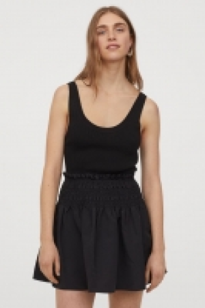 Jupe mit gesmoktem Bund CHF 15.95